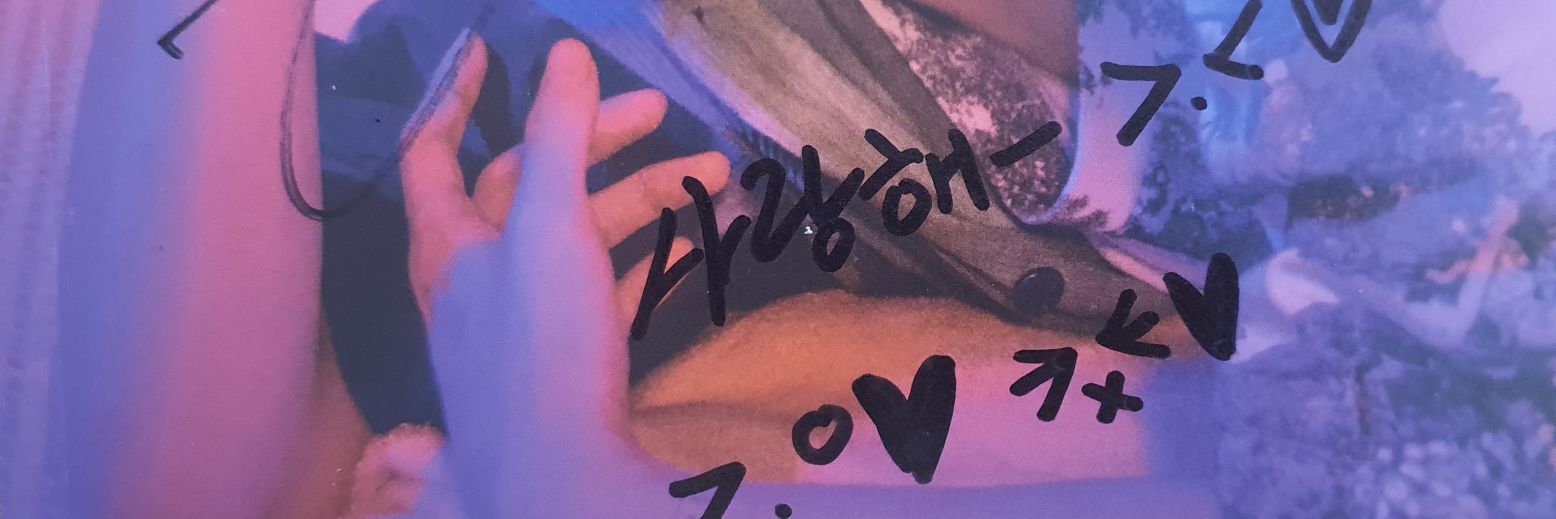 찡긋 banner