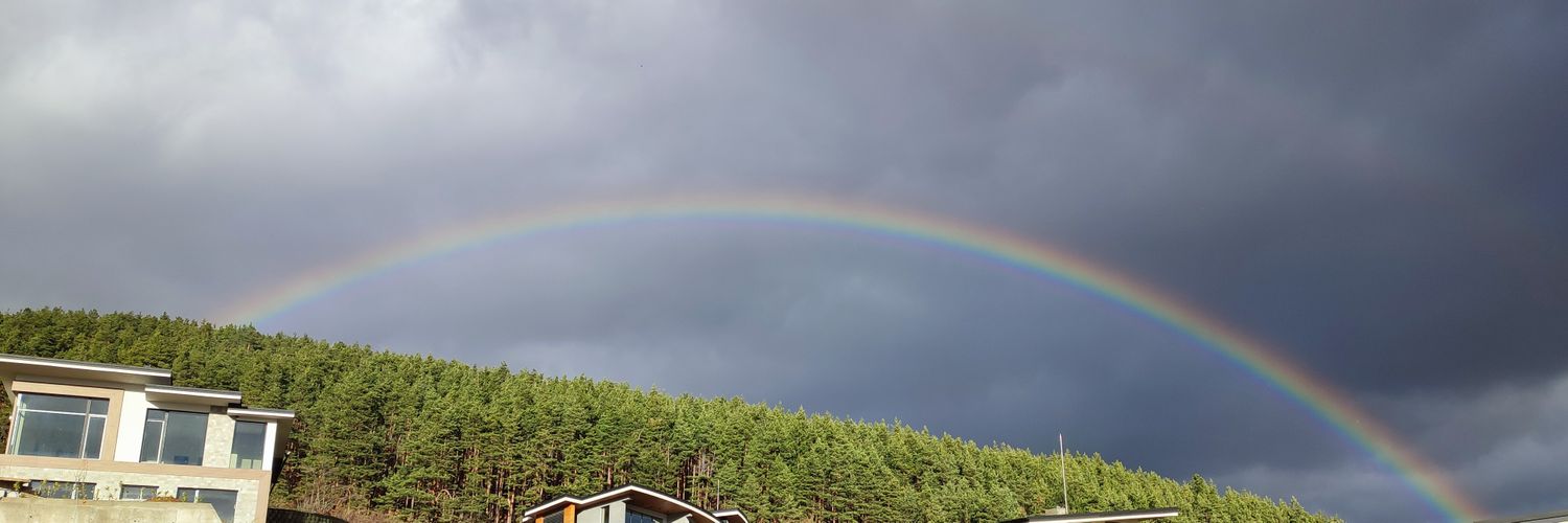 amov4e's profile banner image