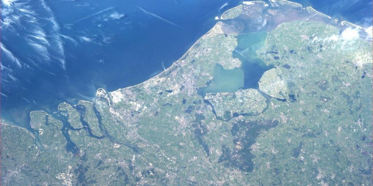 Deltacommissaris (DC) banner