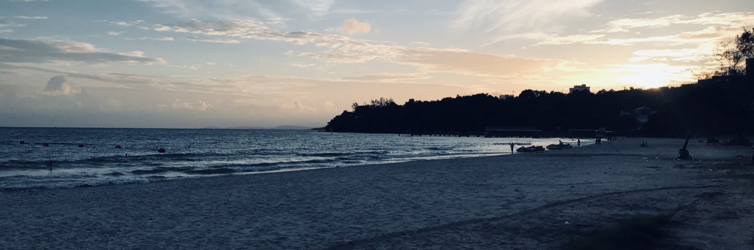 thavrith's profile banner image