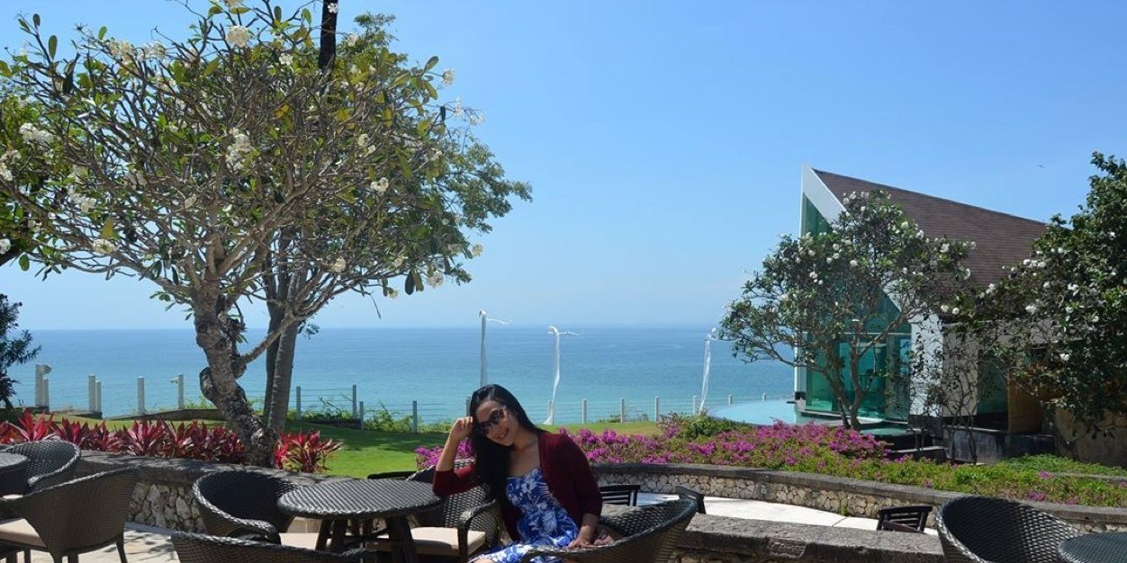 putrisonyaa's profile banner image