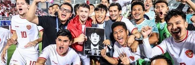 Istianiiii's profile banner image