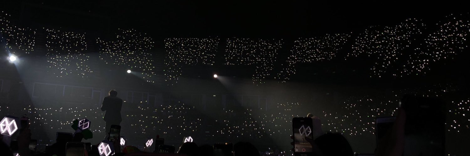 - banner