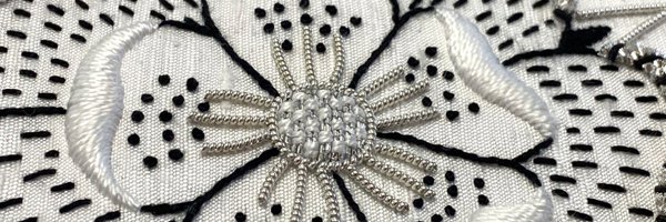 RoyalNeedlework Profile Banner