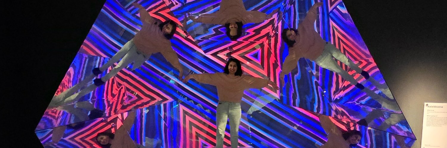 HMahshid's profile banner image