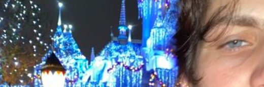 abril banner