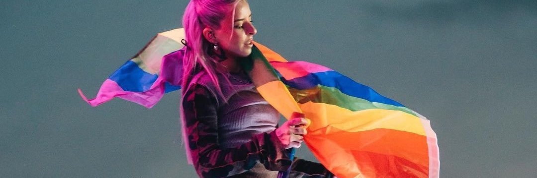 xLOVETC's profile banner image
