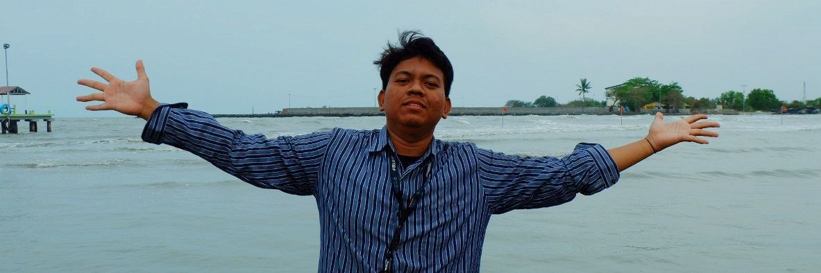 Troya Ensa Devino banner