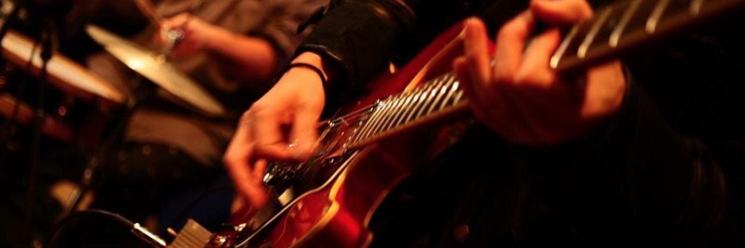 tsuyo_b's profile banner image