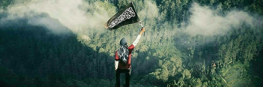 wawan_fortytwo's profile banner image