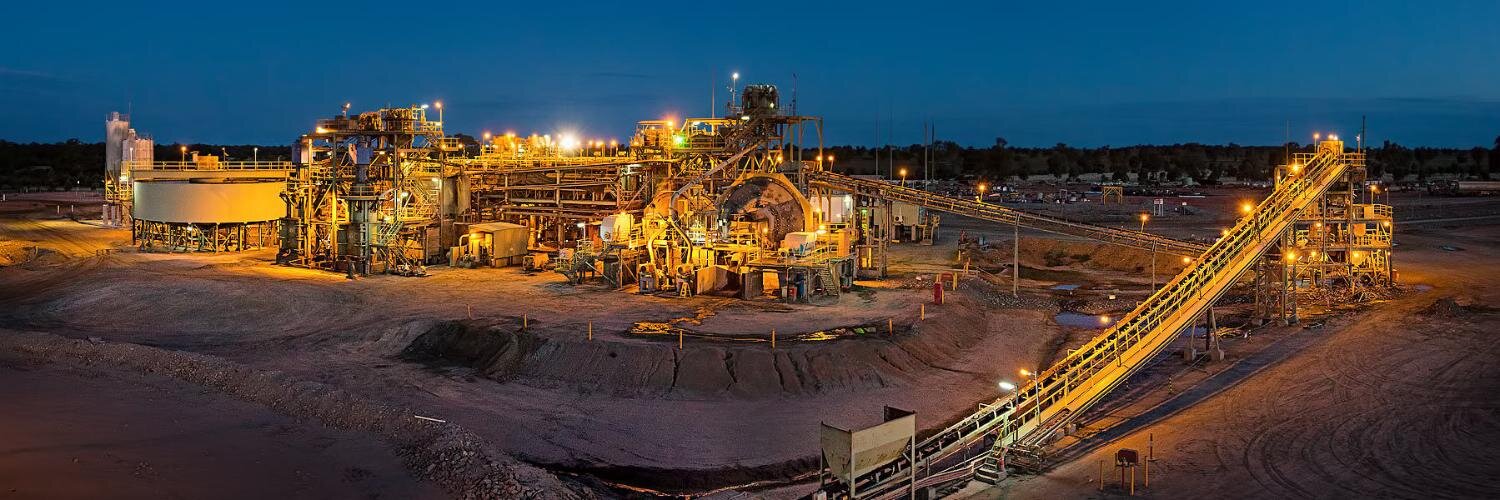 world_mining's profile banner image