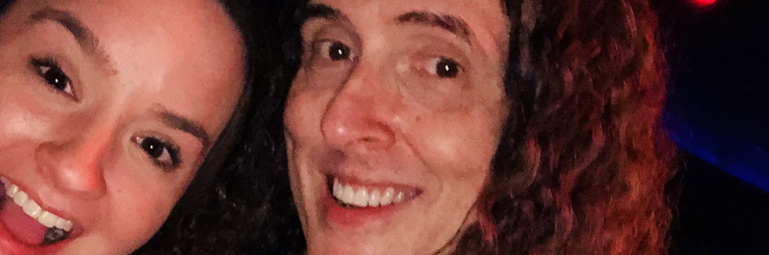 eringoenner's profile banner image