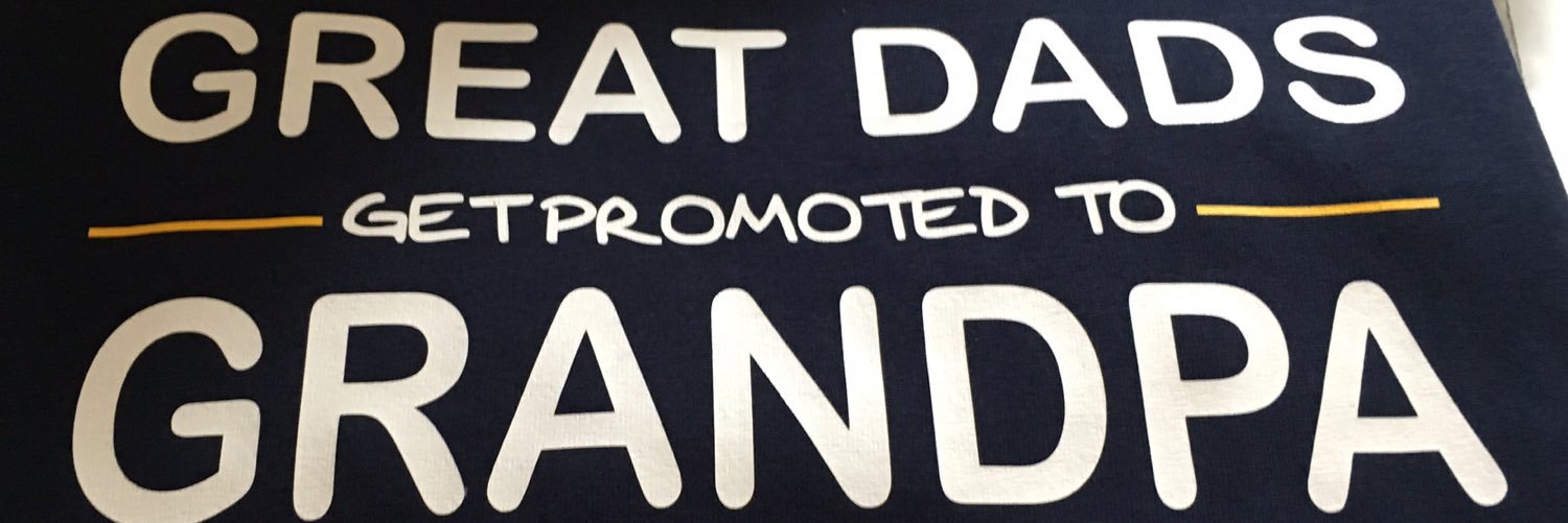 tshirt_hub's profile banner image