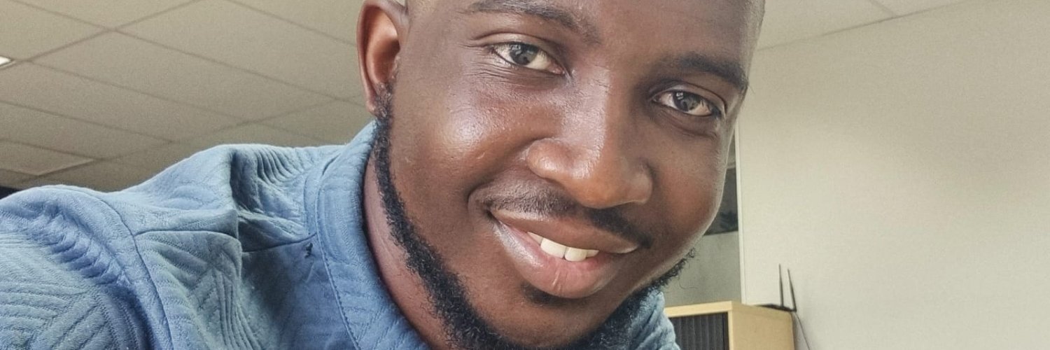 Baloyi_eMeLLBee's profile banner image