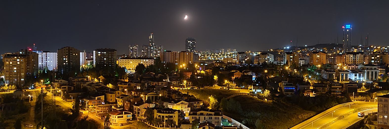 Daniel Vargas banner