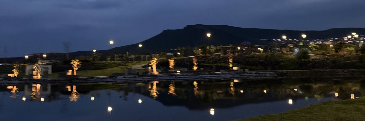 SmMariann's profile banner image