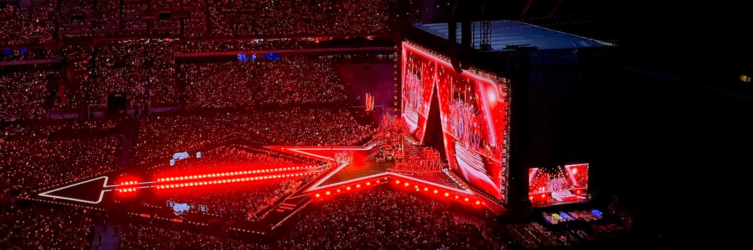 Naïlo △⃒⃘ banner