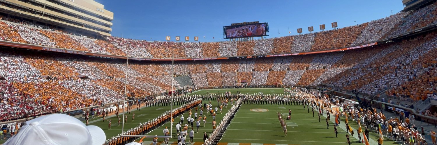 It’s me, Jessica 🍊⚜️ banner