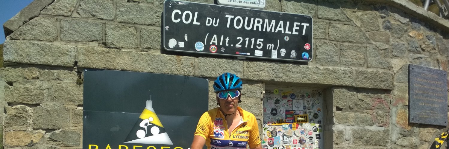 Javier Sánchez banner