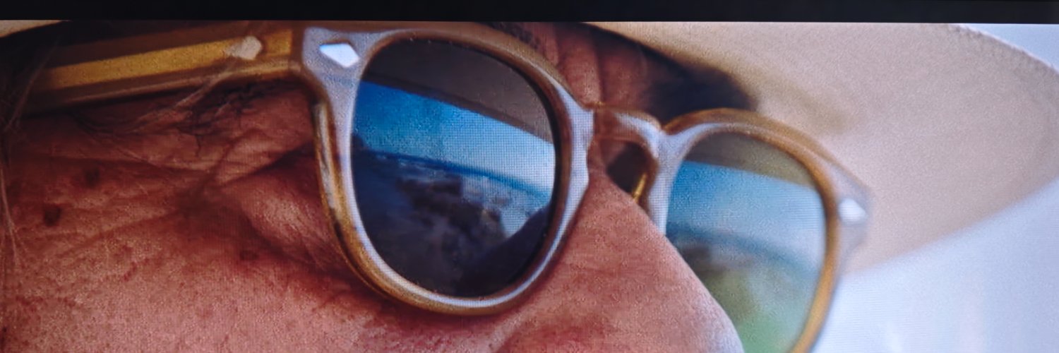 RobertoSBueso's profile banner image