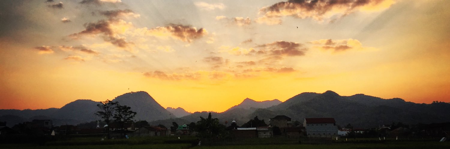 celotehSingkat7's profile banner image