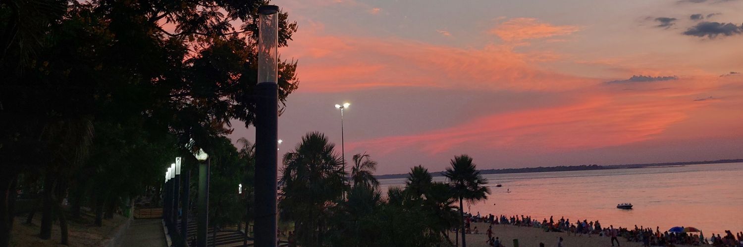candefachinello's profile banner image