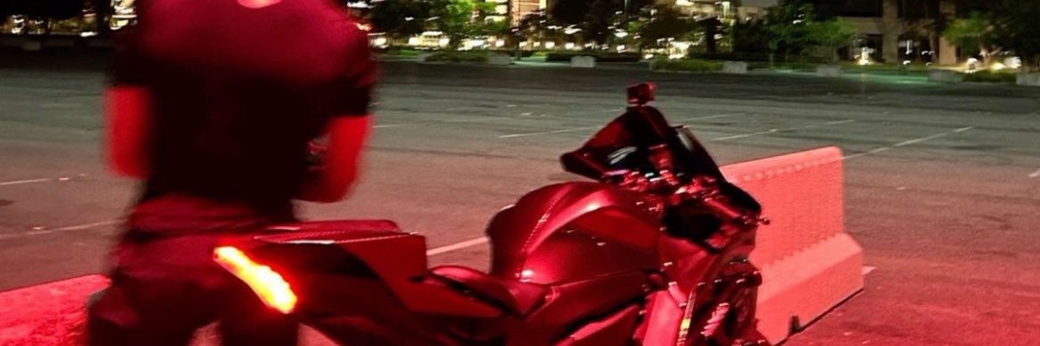 Alpxxxxn's profile banner image