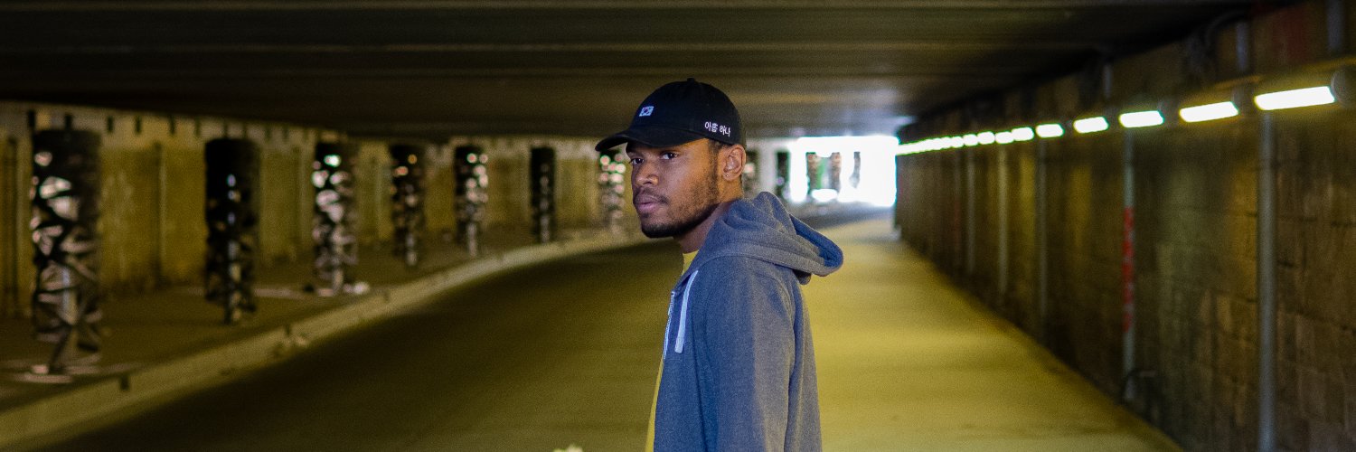 tinono92's profile banner image