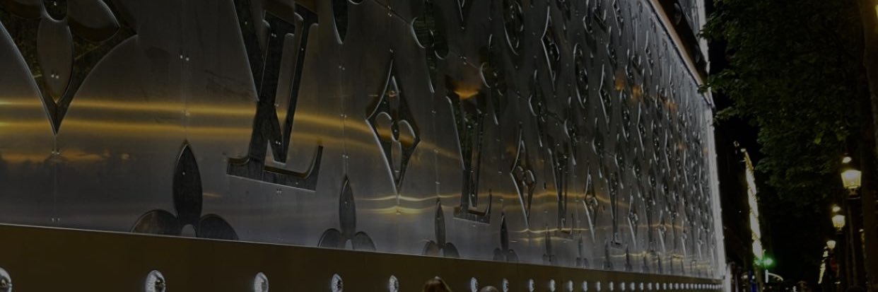 ee_aym's profile banner image