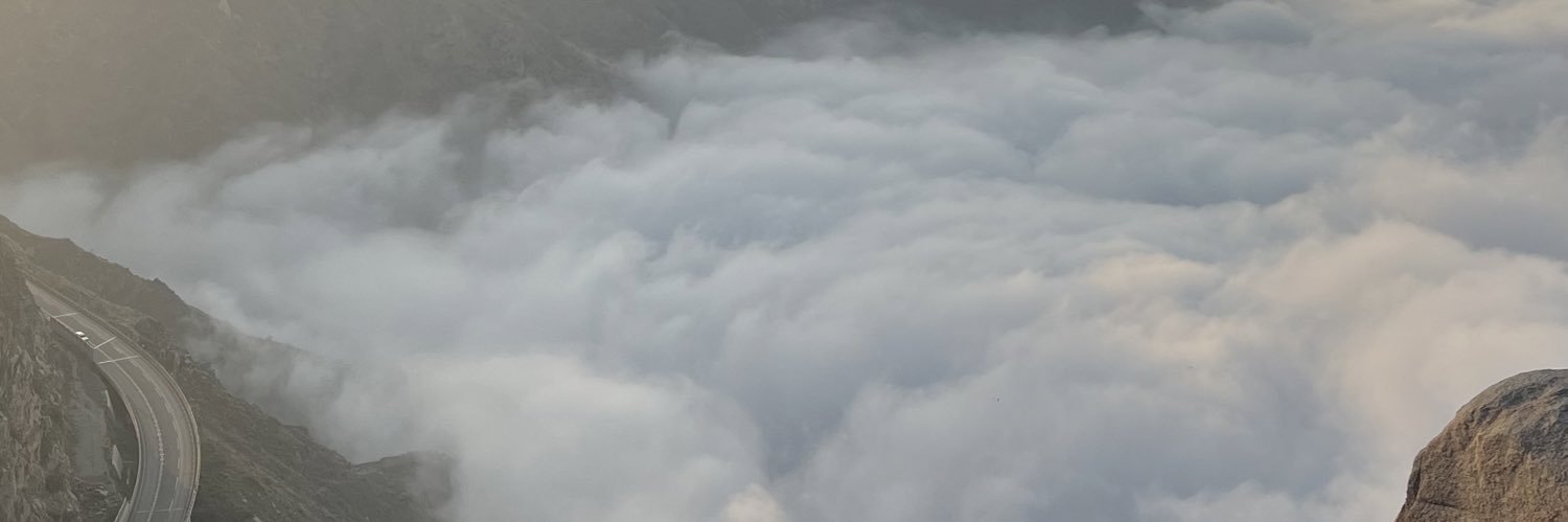 rahmri's profile banner image