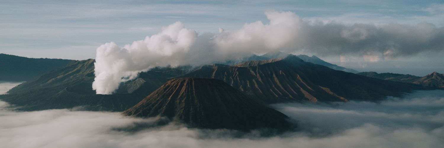 robialwi_'s profile banner image