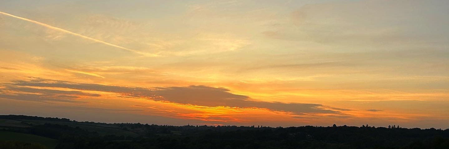 lucy_lloyd1's profile banner image