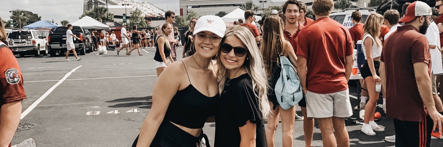 savannahbond_'s profile banner image