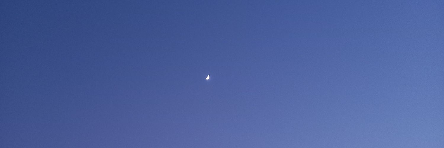 loveelowkey's profile banner image