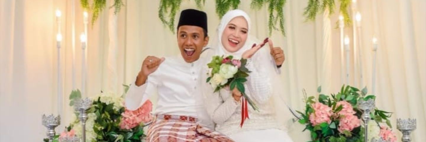 ain_adiya's profile banner image