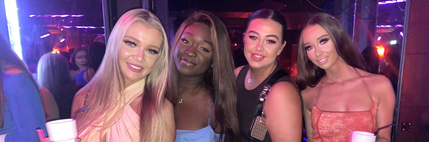 chloesdx's profile banner image