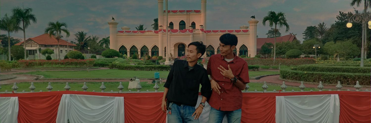 Azwartaruna08's profile banner image