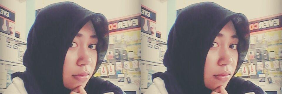 Fitriani_04's profile banner image