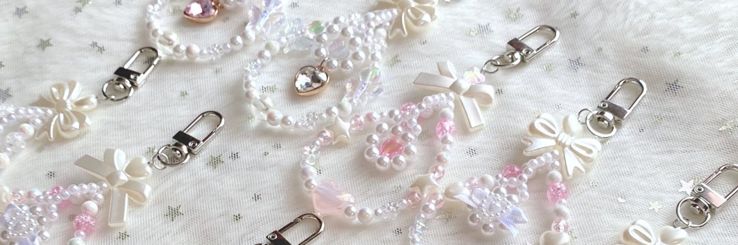 ♡🎀˚𝙻𝚎𝚝𝚌𝚕𝚊𝚙𝚢𝚘𝚞𝚛𝚑𝚊𝚗𝚍ꔛ🎀♡ banner