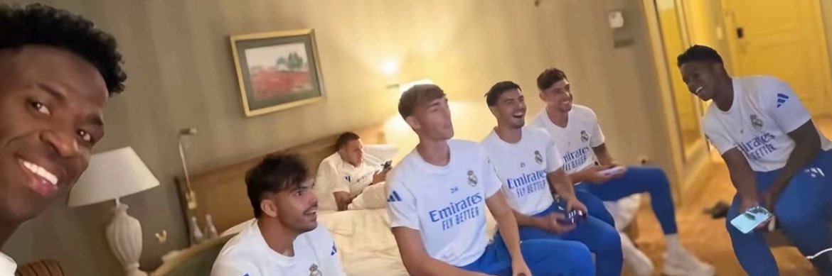 🙂‍↕️ banner