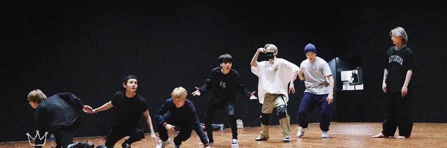 Mni_Berna​⁷💜 banner