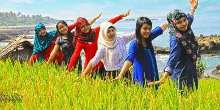 ZulfaHayati's profile banner image