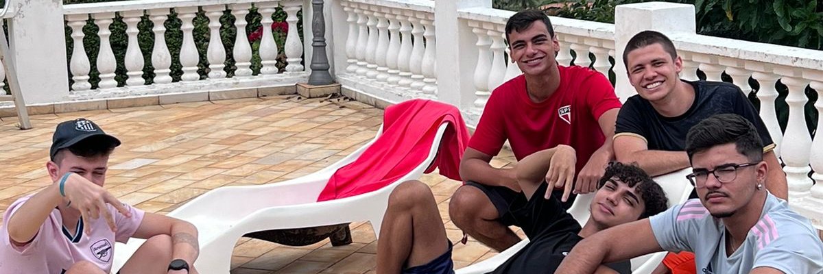 indeozada's profile banner image