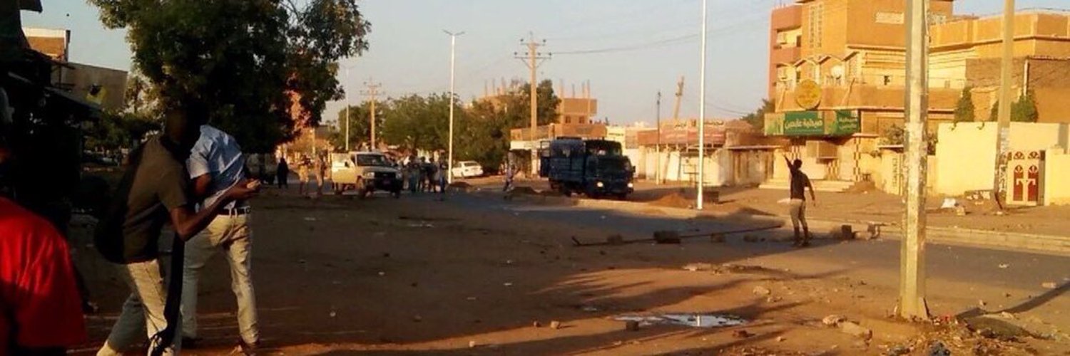 جِلهَ on Twitter: "إنتي في عينيك قصائد ونيل يفيض أنغام ...