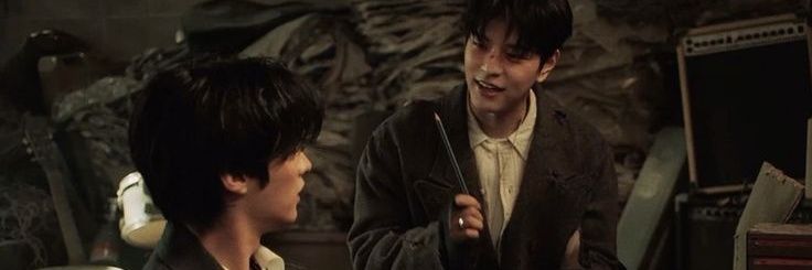 Lee Know. banner