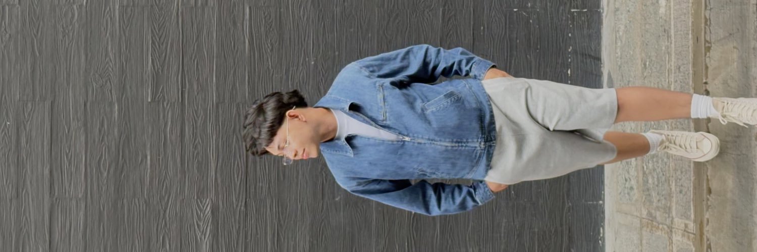 edmartle's profile banner image