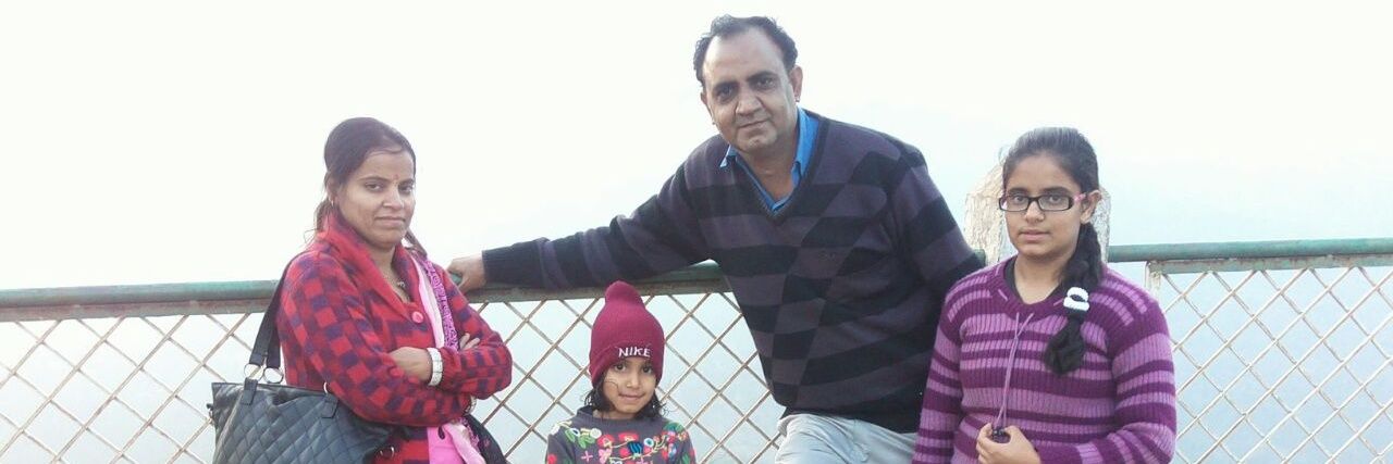 hluthra75's profile banner image