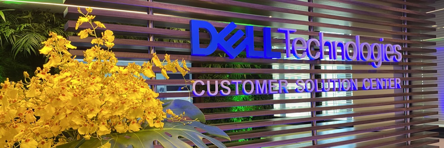 Des O'Sullivan banner