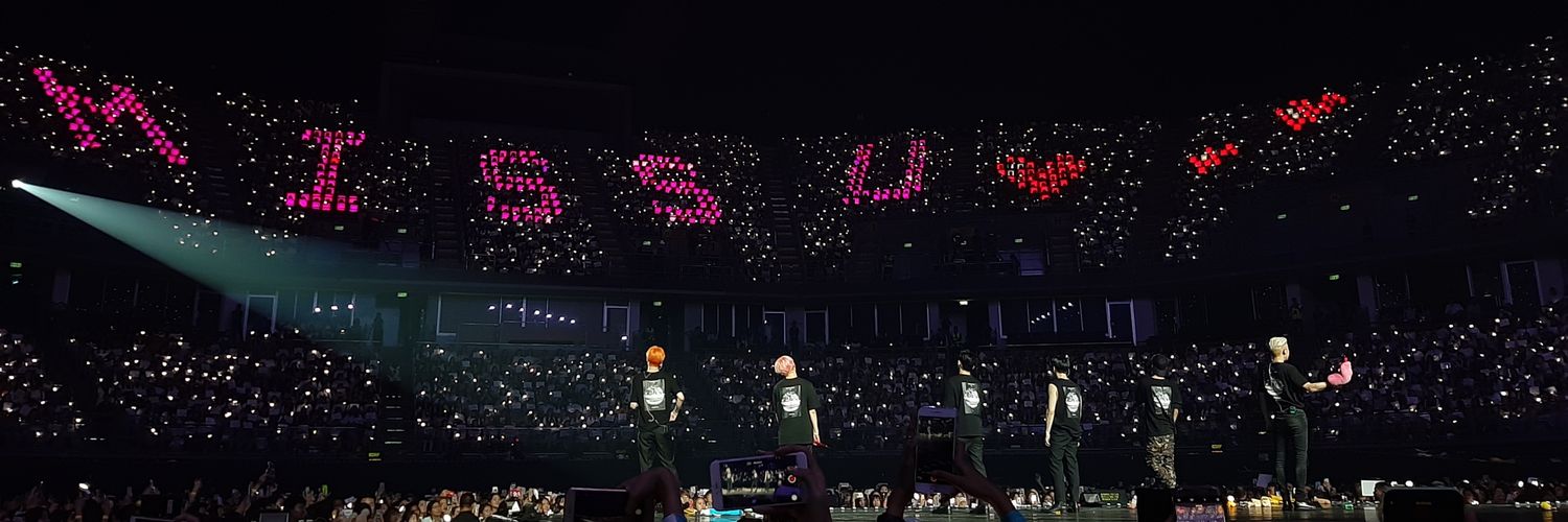 Yi1997ng banner