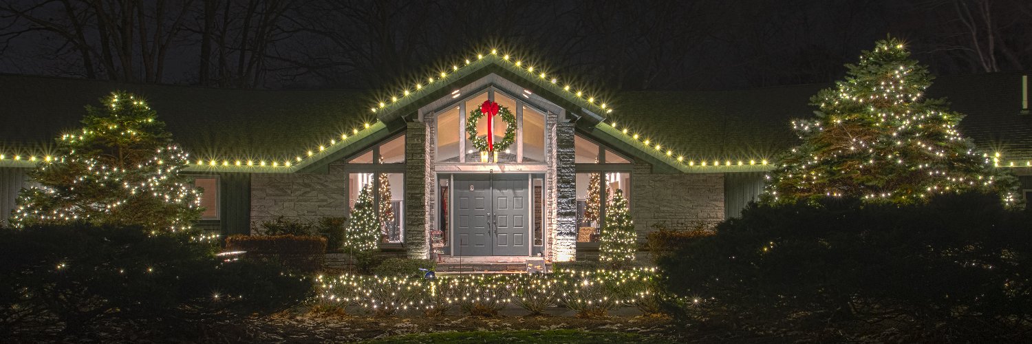 christmasguy09's profile banner image